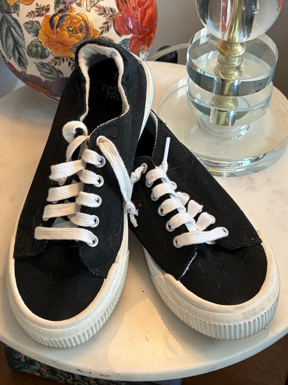 Time & Tru Black Canvas Lace-Up Sneakers with White Soles
